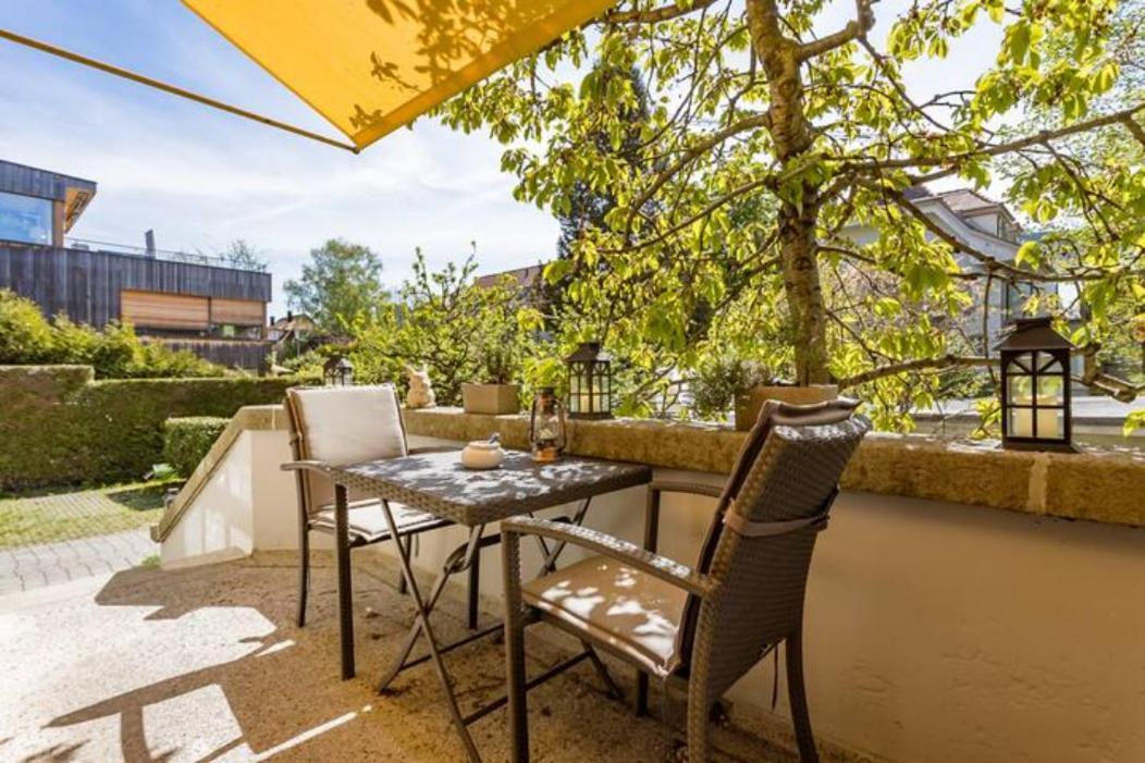 Max Aviation Villa & Apartments Берн Екстериор снимка